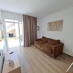 Alisios Con Terraza Y Piscina Apartment Corralejo