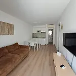 Alisios Con Terraza Y Piscina Apartment Corralejo