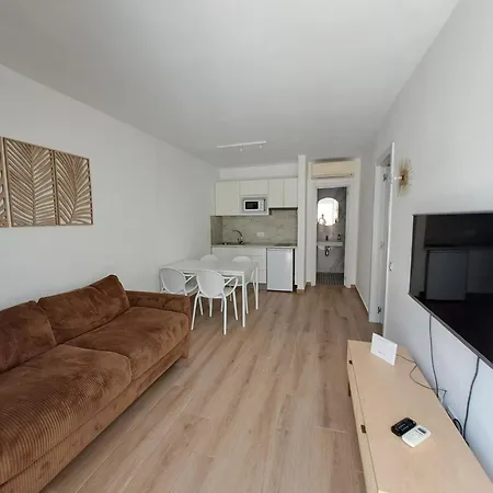 Alisios Con Terraza Y Piscina Apartment Corralejo