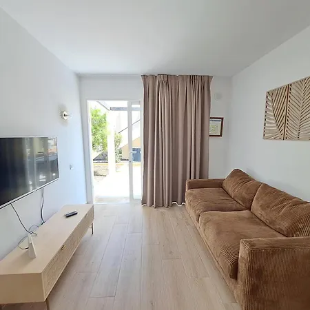 Alisios Con Terraza Y Piscina 아파트 *