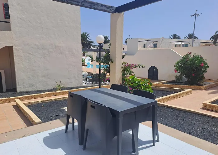 Alisios Con Terraza Y Piscina